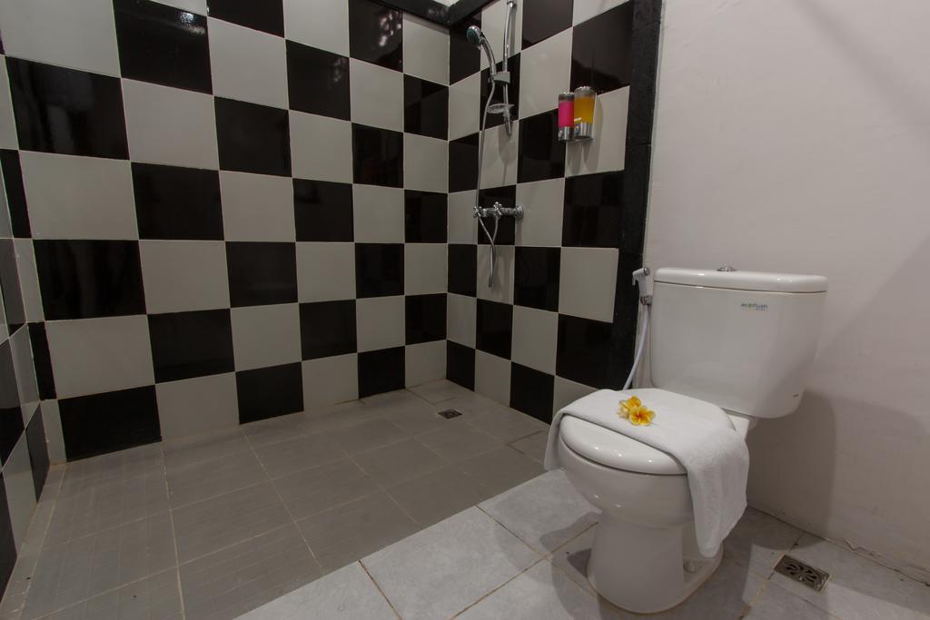 Rabasta Mahayana Kuta Hotel Бали Стая снимка