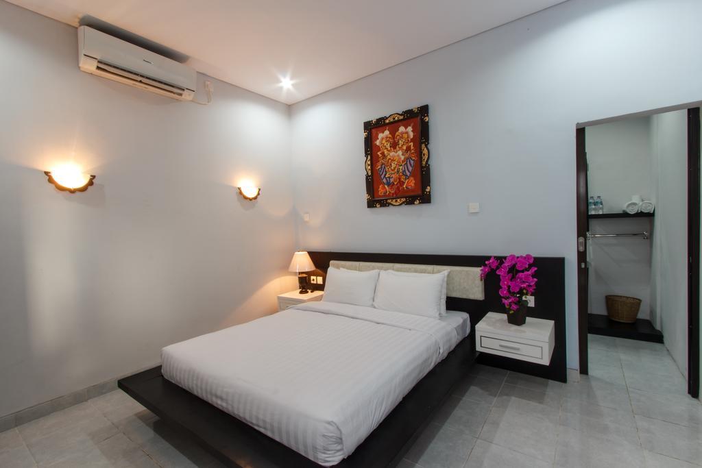 Rabasta Mahayana Kuta Hotel Бали Екстериор снимка