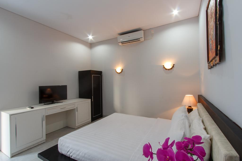 Rabasta Mahayana Kuta Hotel Бали Стая снимка